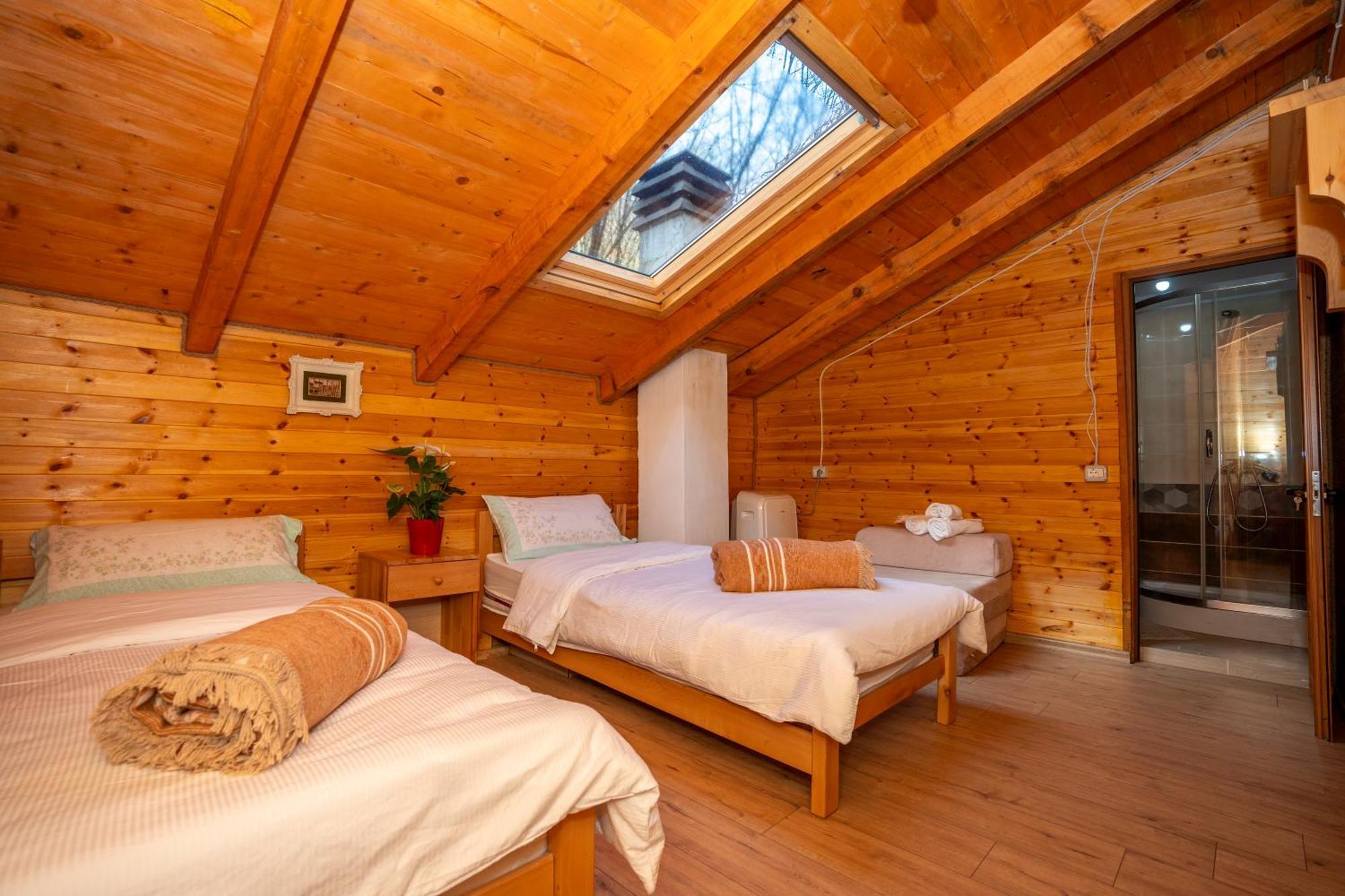 Bee Eco Guest House Moll' e Shoshit Eksteriør billede
